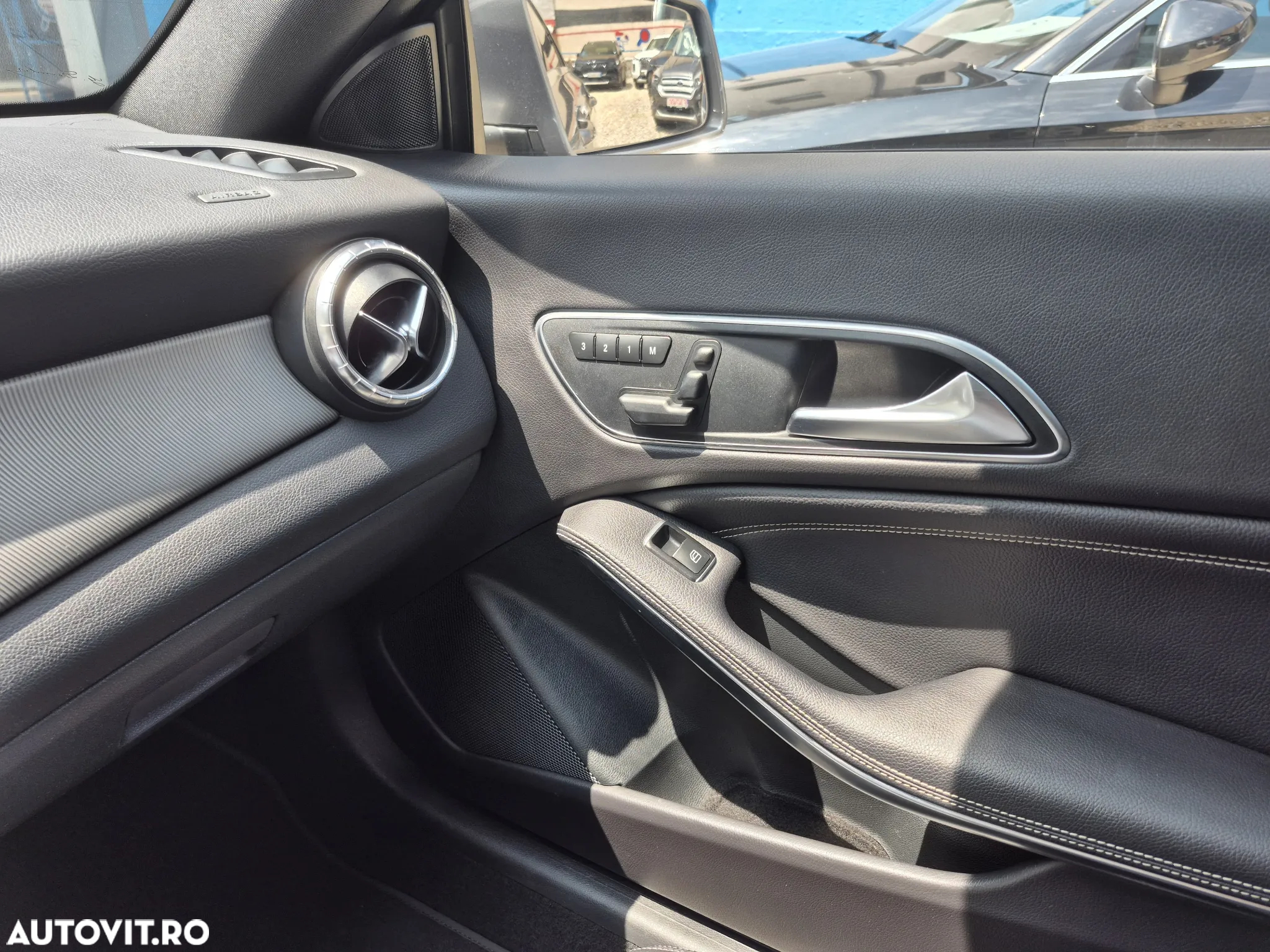Mercedes-Benz CLA 200 d 4MATIC Aut. - 29