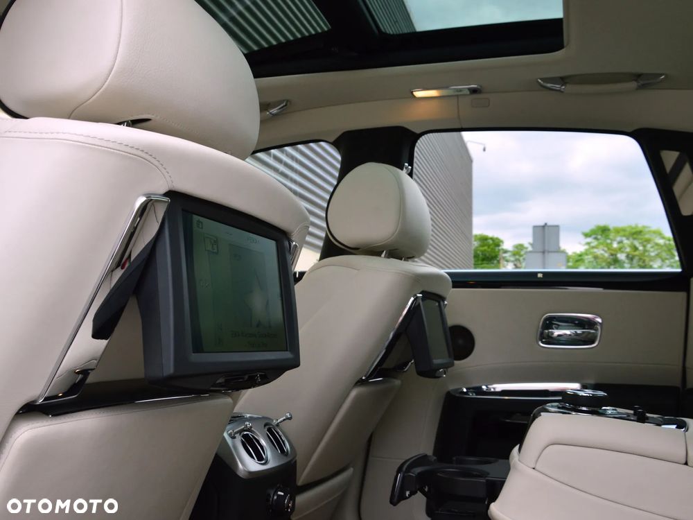 Rolls-Royce Ghost Standard - 17
