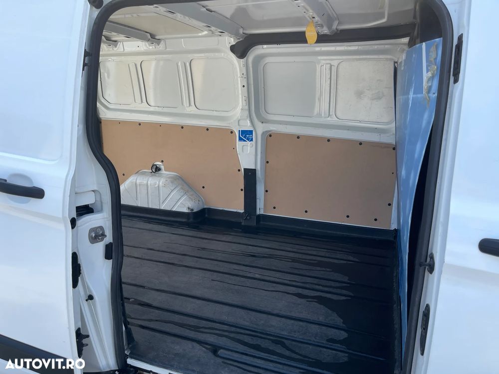 Ford Transit Custom - 10