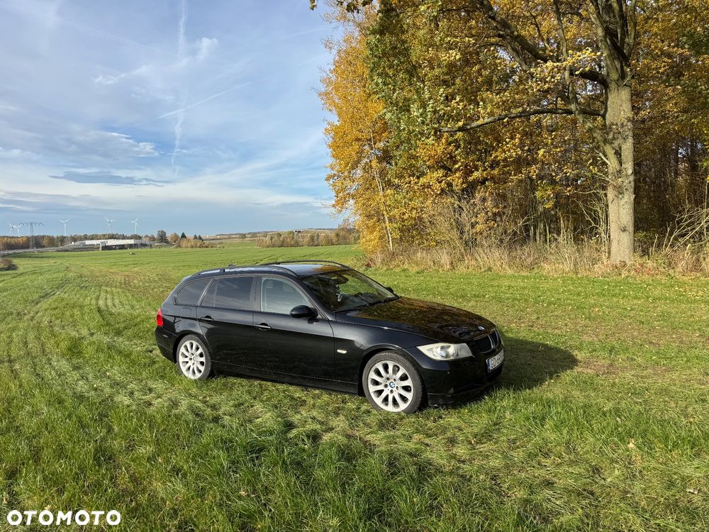 BMW Seria 3 320i - 2