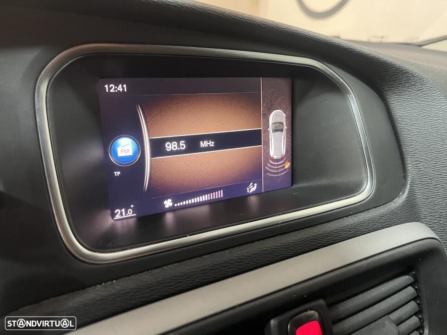 Volvo V40 Cross Country 2.0 D3 Summum - 15