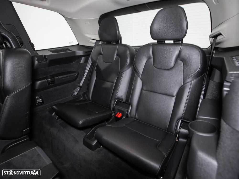 Volvo XC 90 2.0 T8 PHEV Momentum Plus AWD - 11