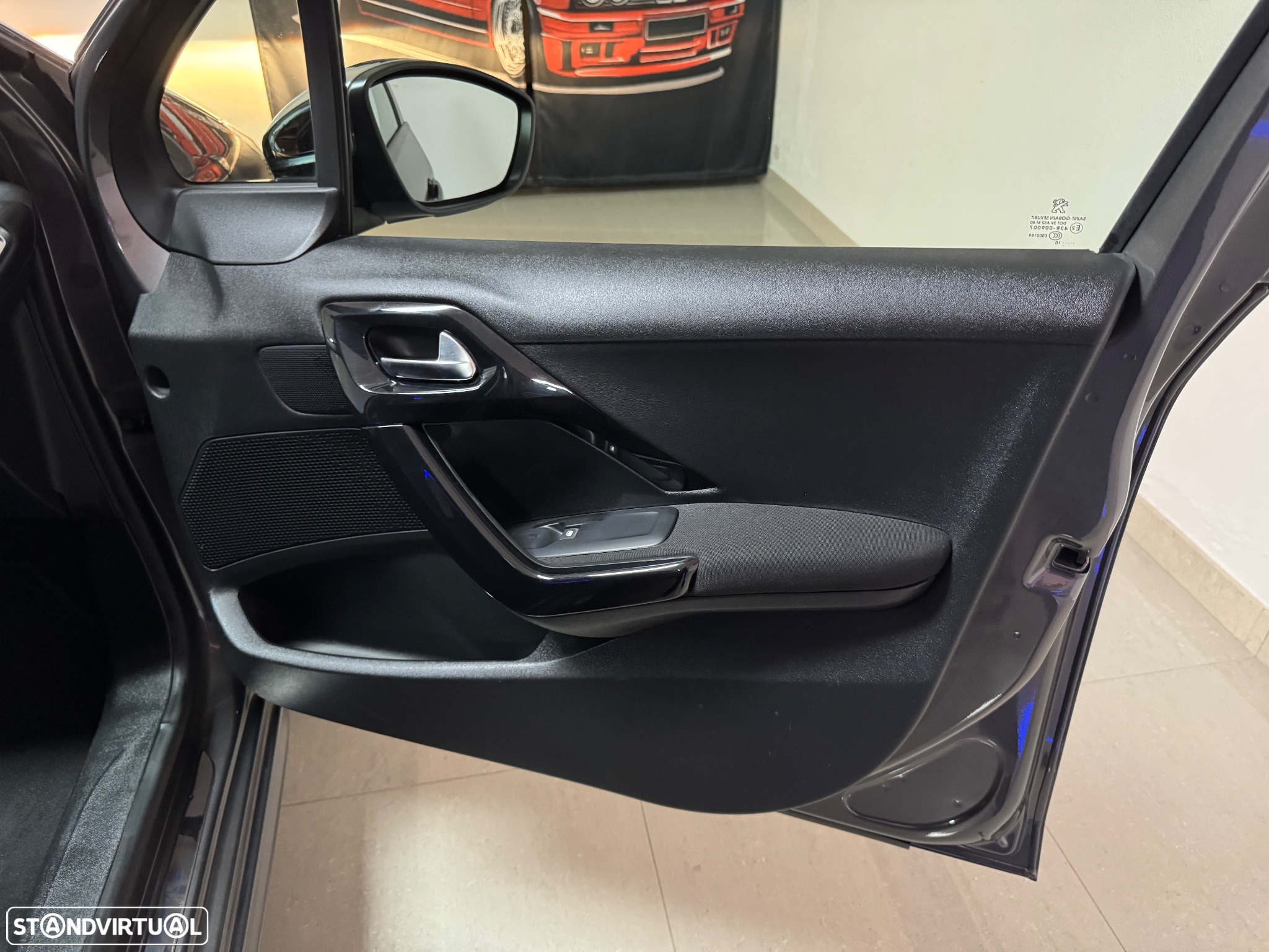 Peugeot 208 1.6 BlueHDi Style - 40