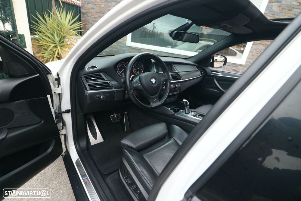 BMW X6 xDrive40d Edition Exclusive - 7