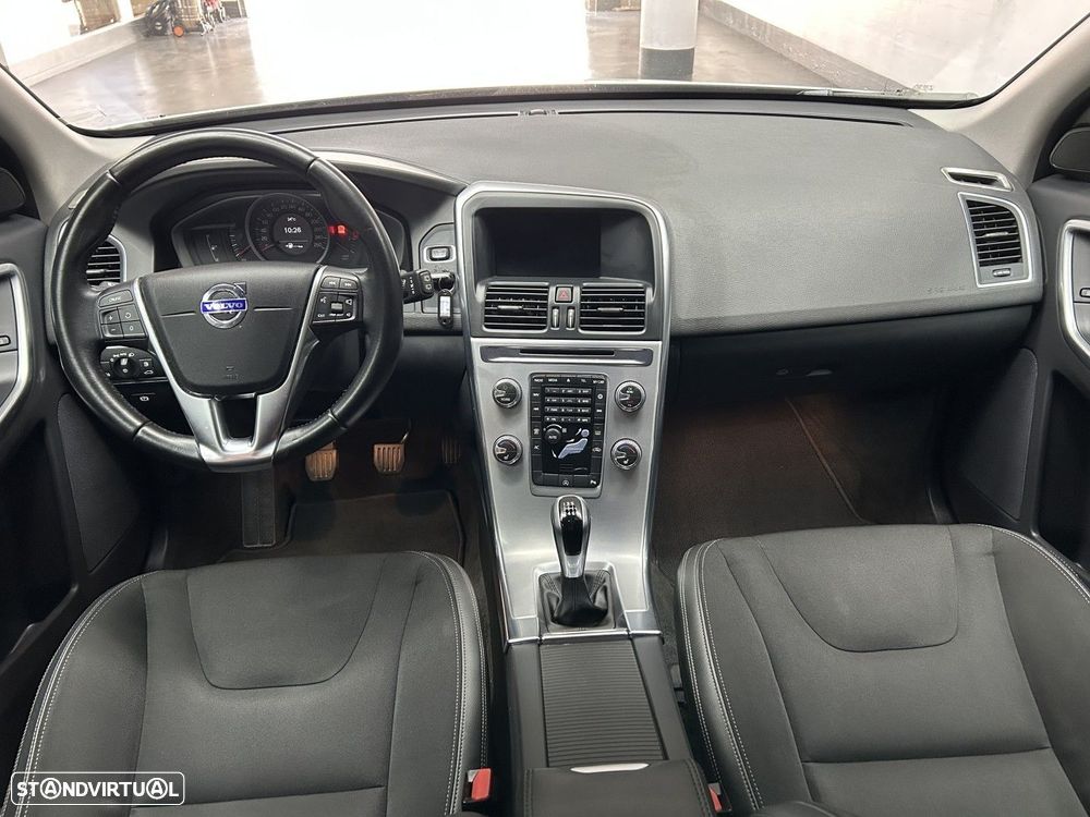 Volvo XC 60 2.0 D4 Inscription - 10