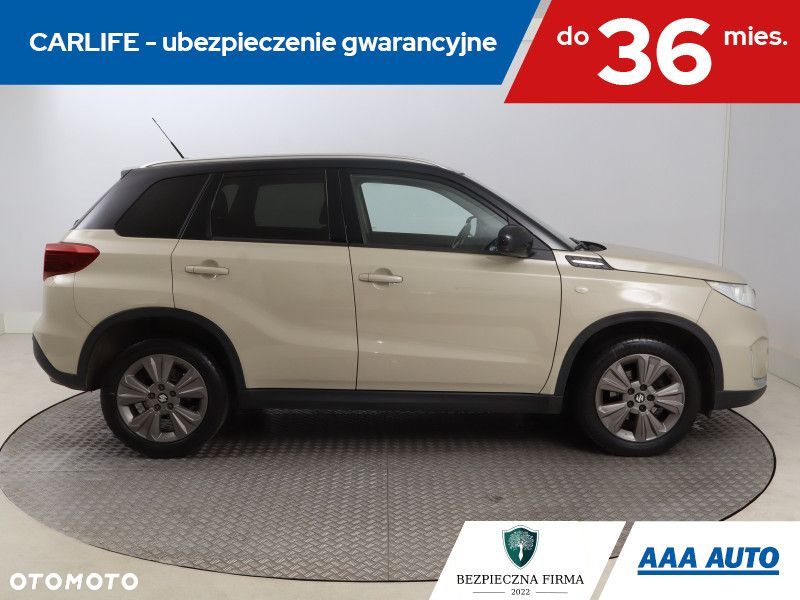 Suzuki Vitara - 8