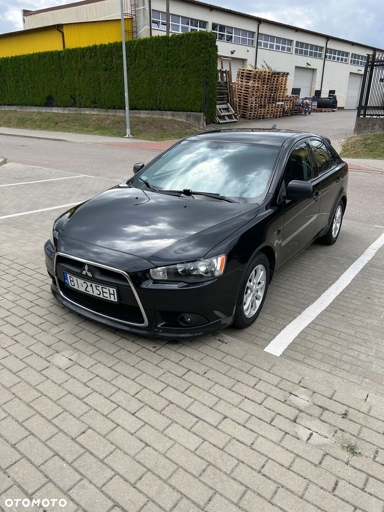 Mitsubishi Lancer 1.6 Intense - 1