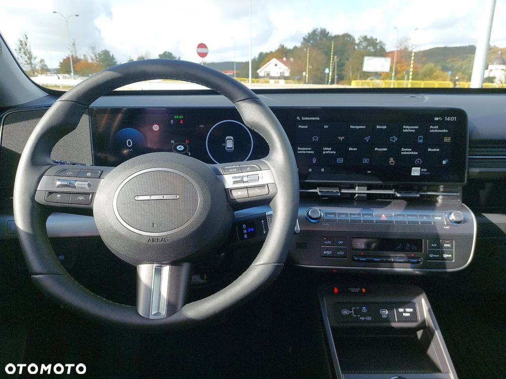 Hyundai Kona Electric 65kWh Executive - 14