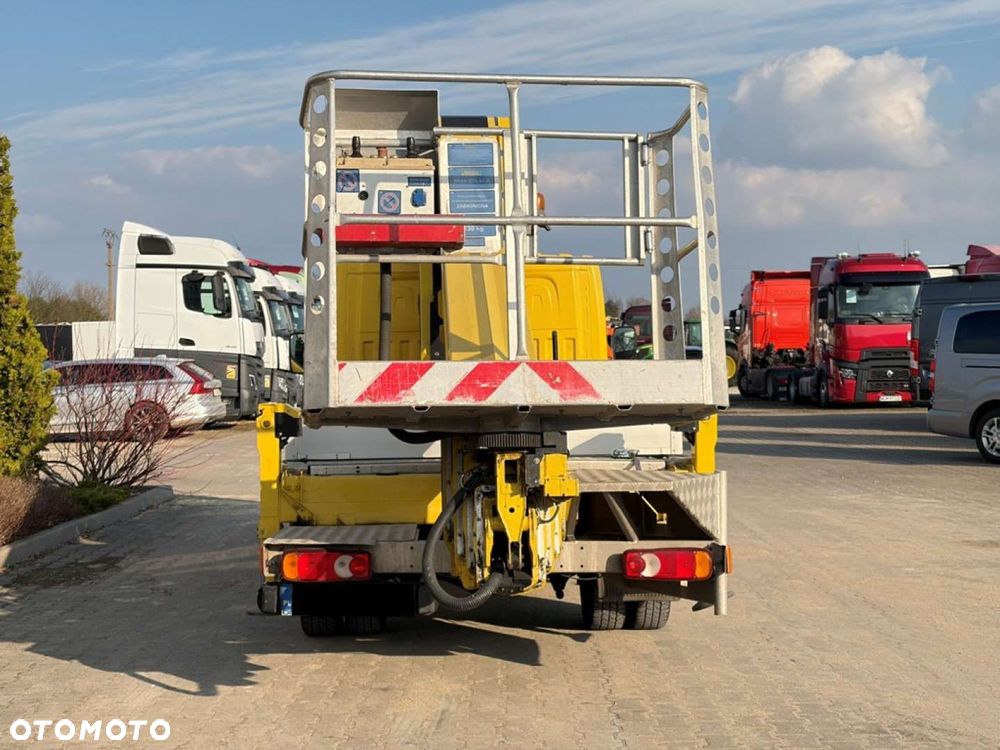 Nissan CABSTAR 35.11 / I rejestracja 2011 - 4