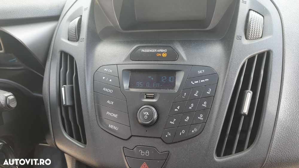 Ford Tourneo Connect - 27