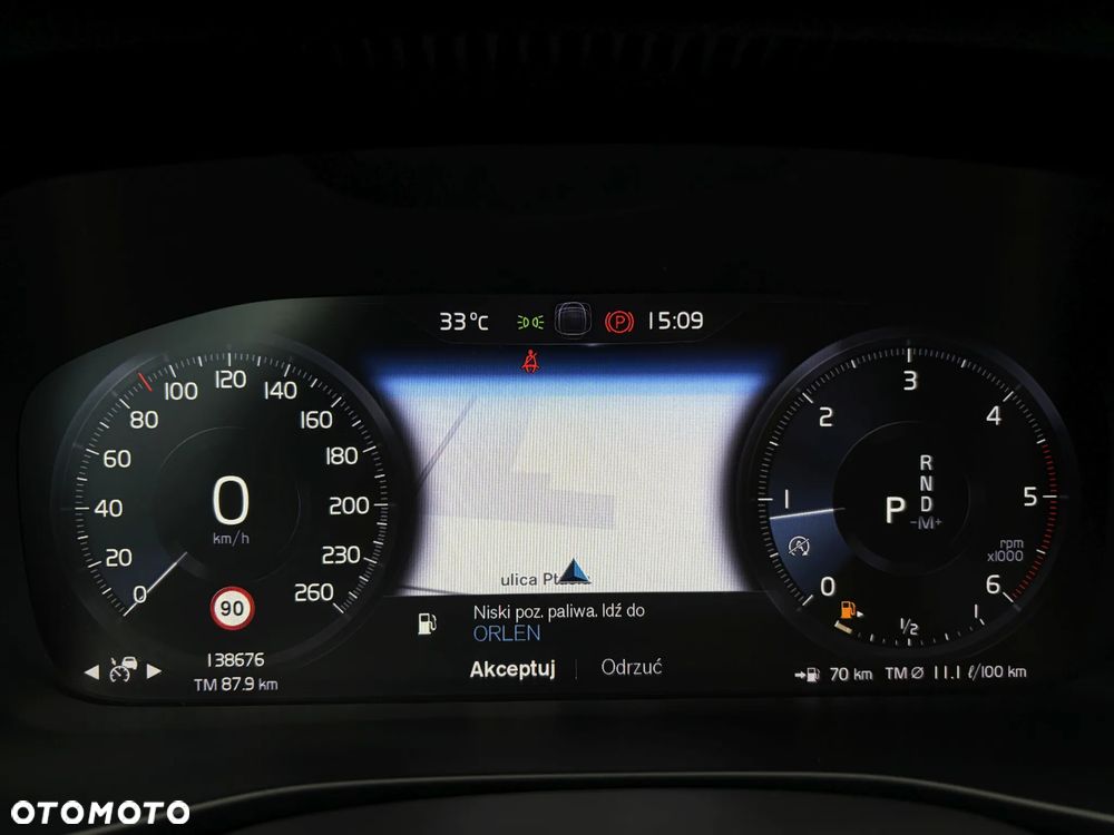 Volvo XC 40 D3 SCR R-Design - 21
