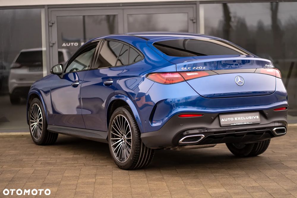 Mercedes-Benz GLC 220 d 4Matic 9G-TRONIC AMG Line Plus - 24