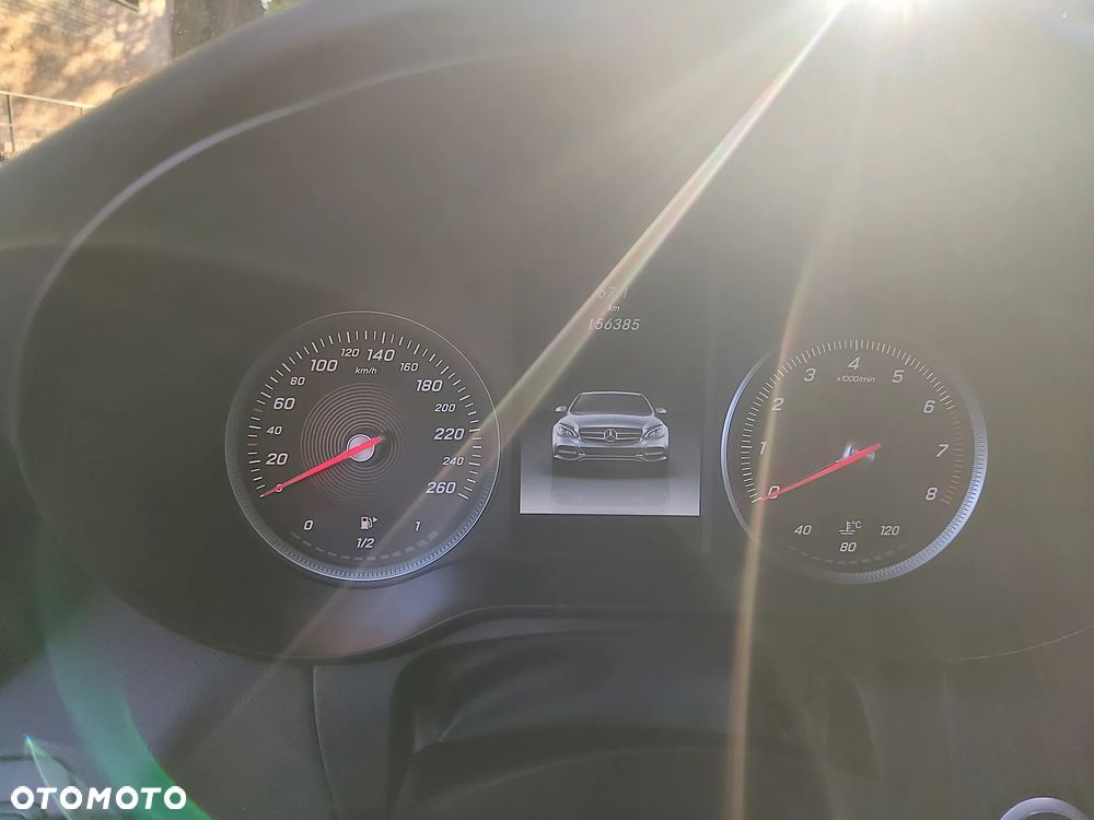 Mercedes-Benz Klasa C 200 4-Matic 7G-TRONIC - 18