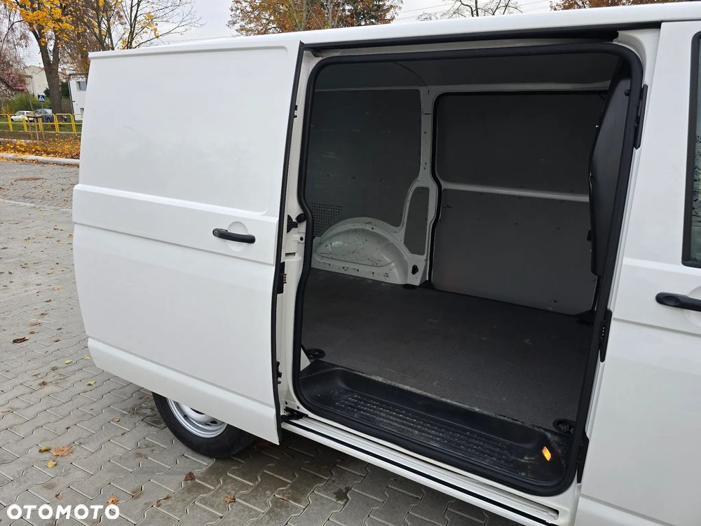 Volkswagen Transporter T6 - 29