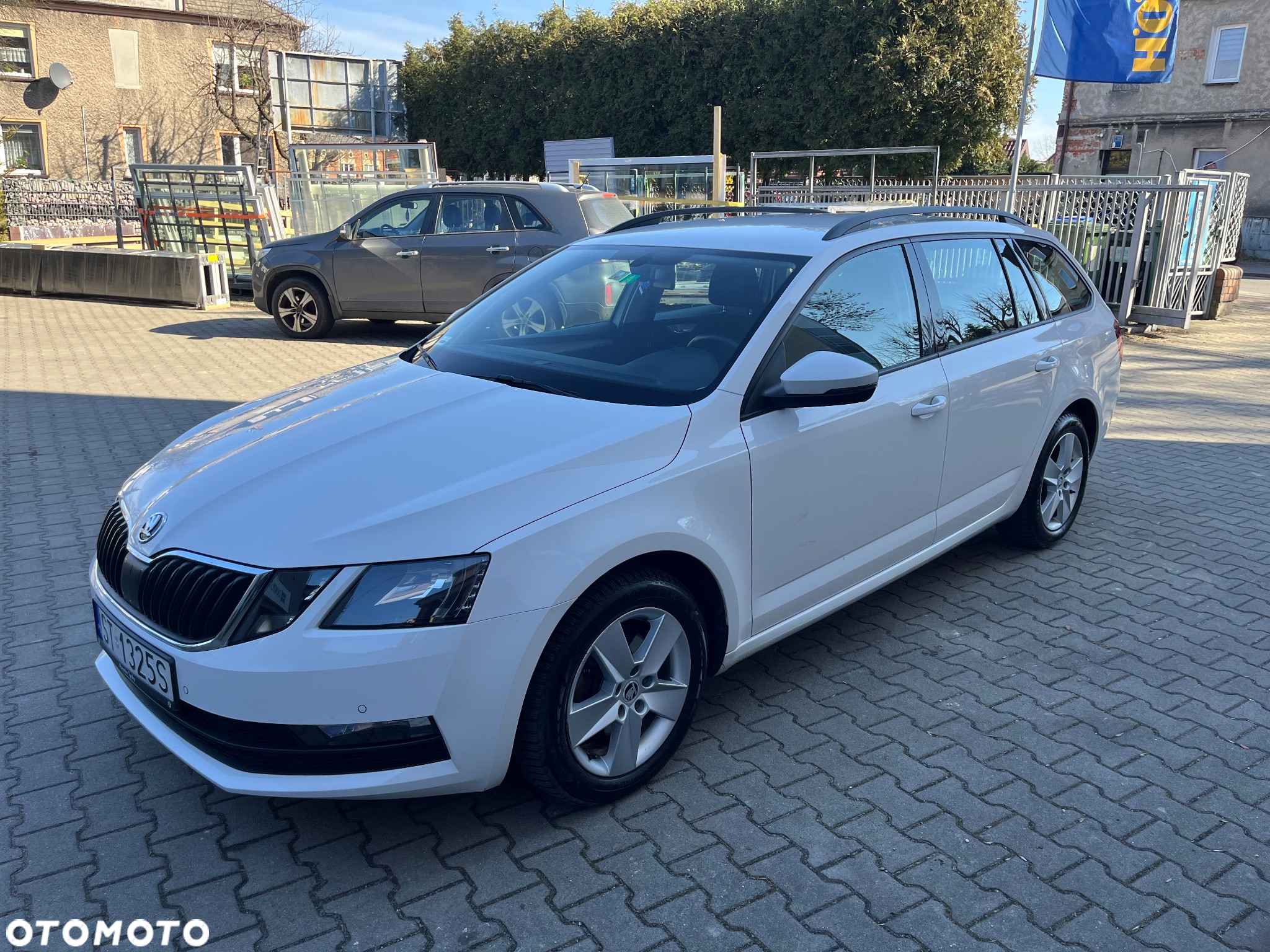 Skoda Octavia 2.0 TDI Style DSG - 3