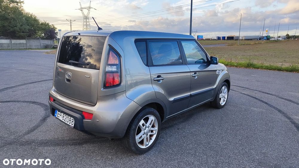 Kia Soul 2011 photo 3