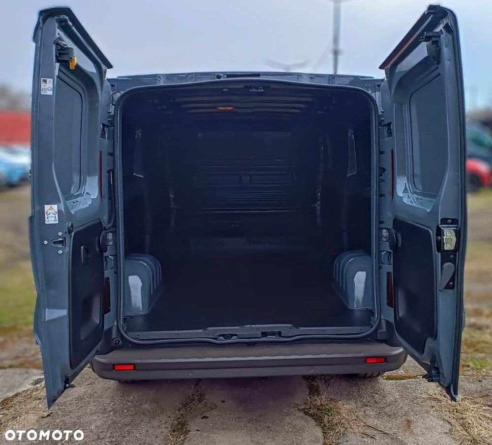 Renault TRAFIC - 6