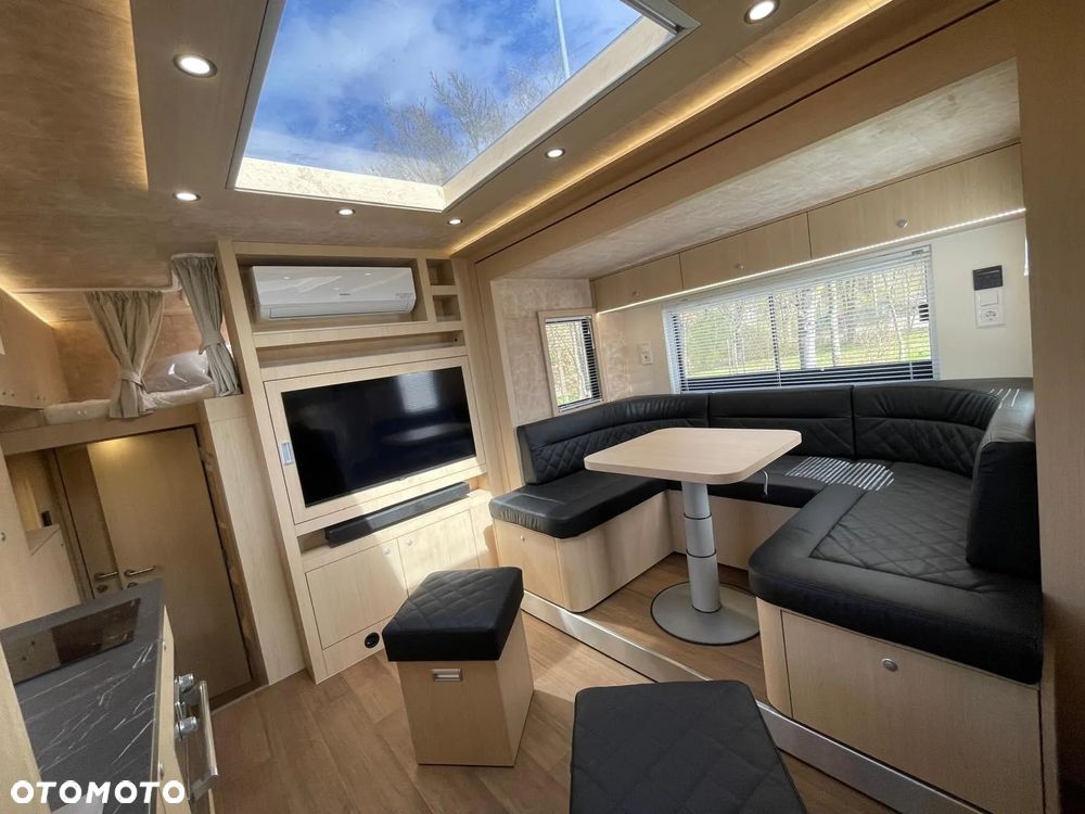 Mercedes-Benz ACTROS - 11
