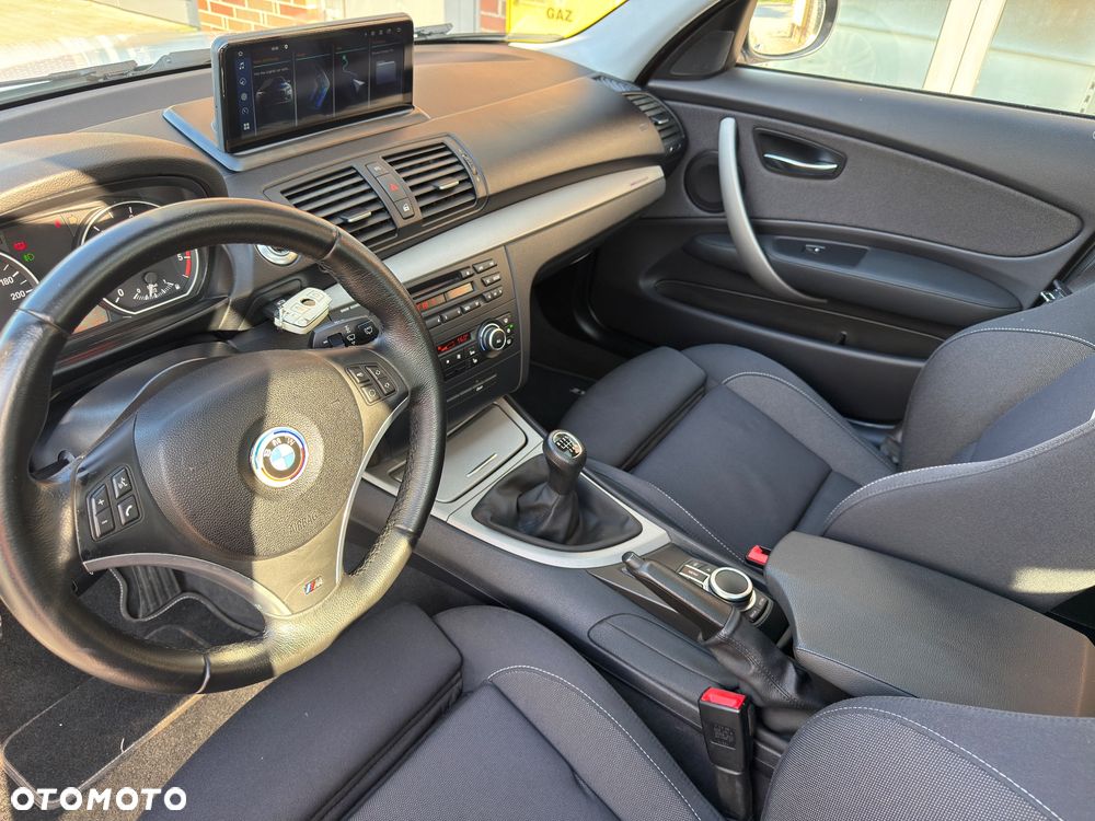 BMW Seria 1 - 19