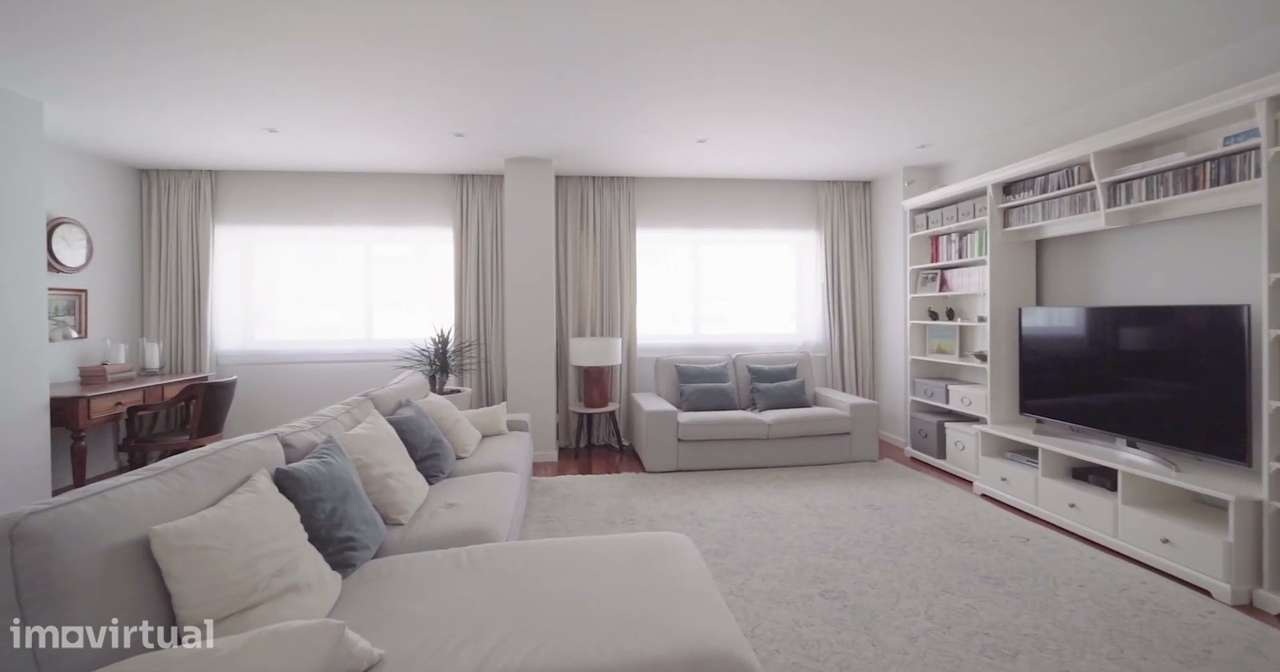 Apartamento T2 com varanda e garagem em Aveiro - Grande imagem: 3/20