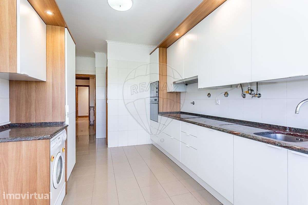 Apartamento T3 para arrendamento - Grande imagem: 2/32