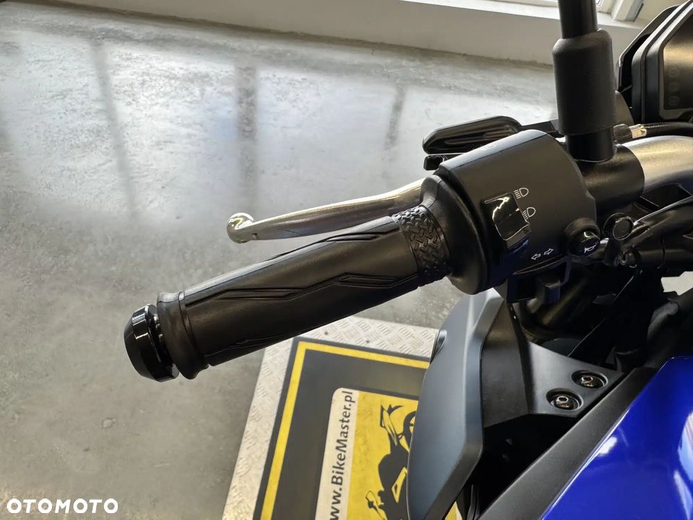 Yamaha MT - 30