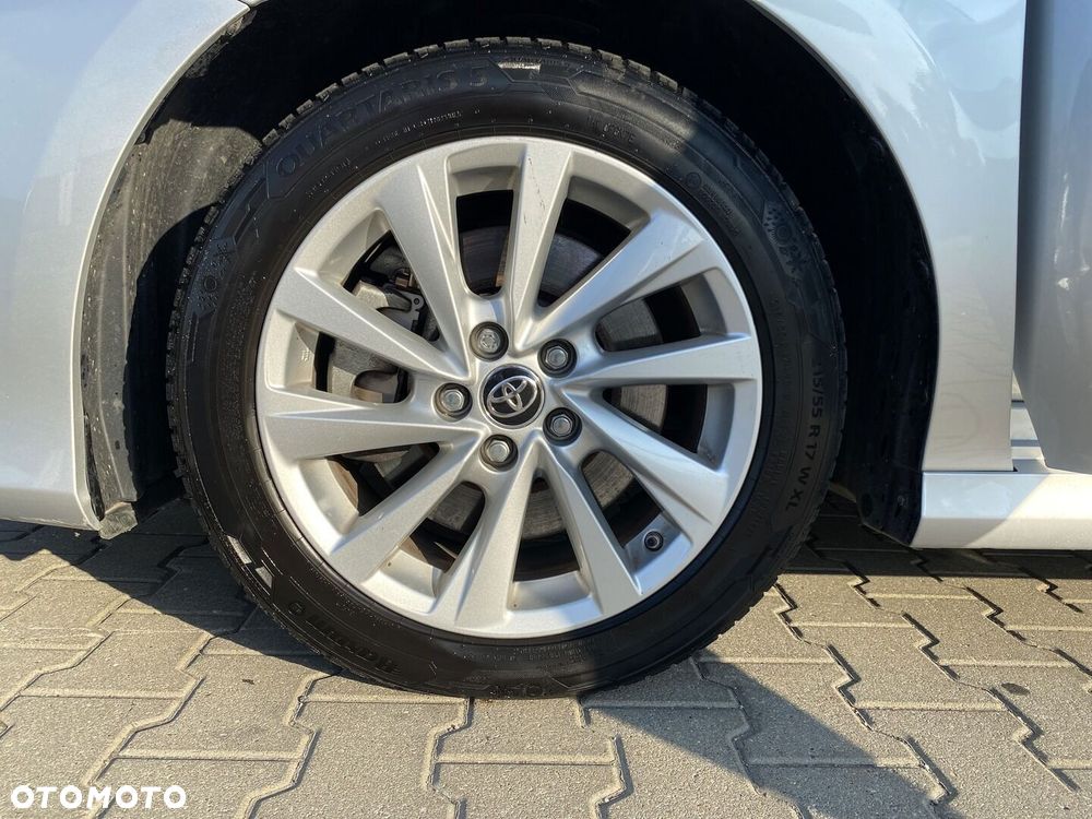 Toyota Camry 2.5 Hybrid Comfort CVT - 19