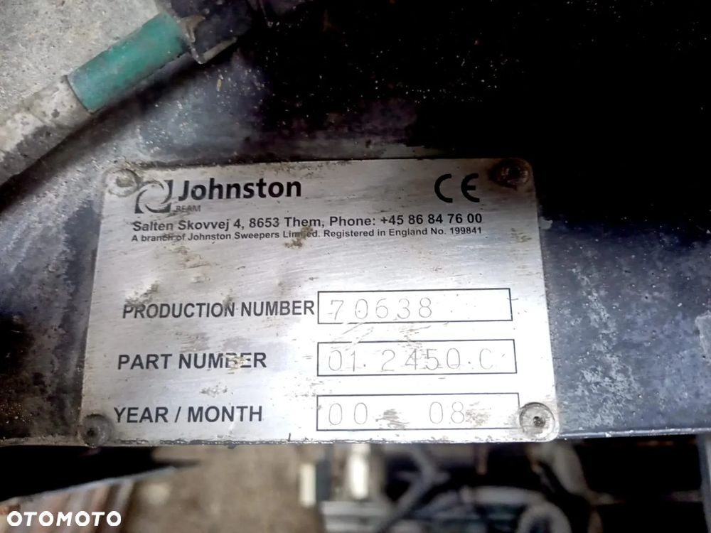 Mitsubishi Canter zamiatarka Johnston Schmidt Bucher zamiatanie ulic chodników - 6