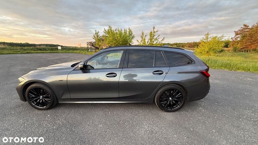 BMW Seria 3 - 12