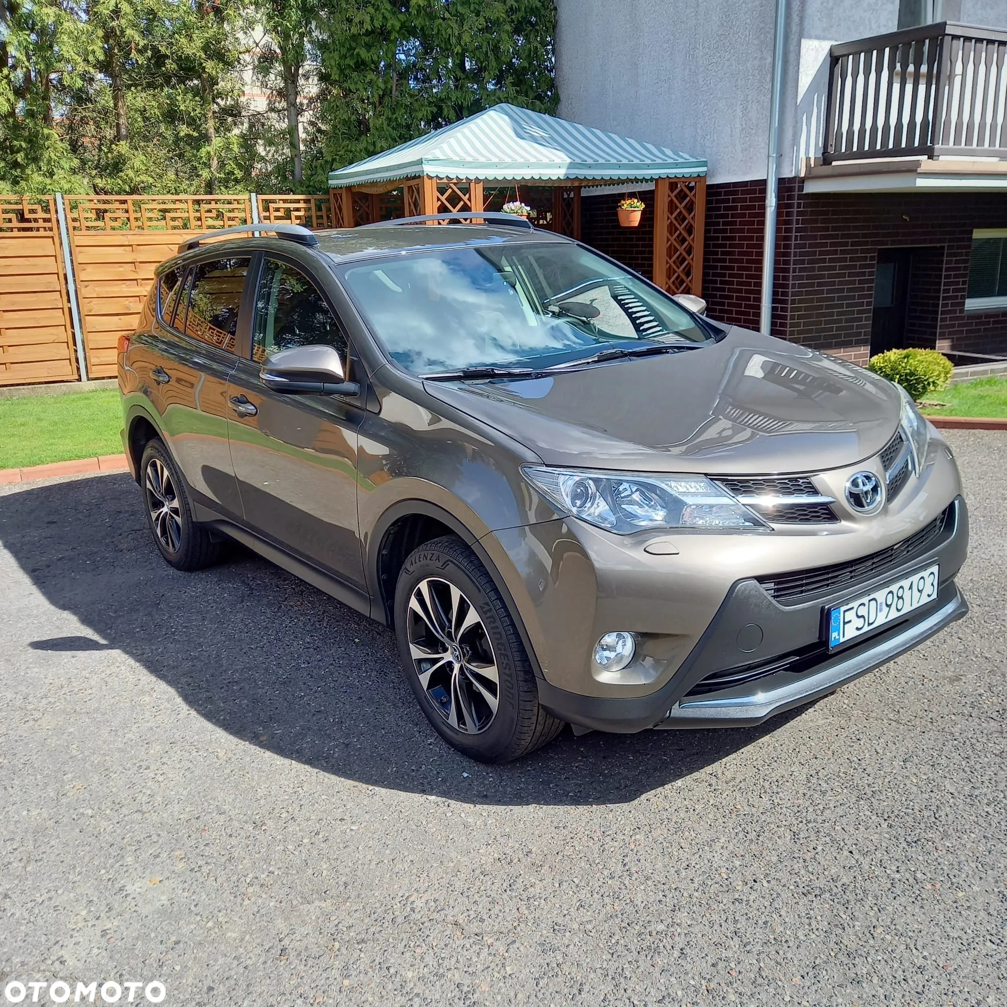 Toyota RAV4 - 12