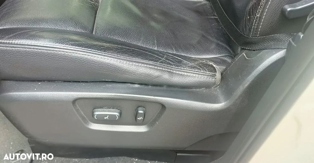 Chevrolet Captiva 2.2 TD AWD LT+ - 9