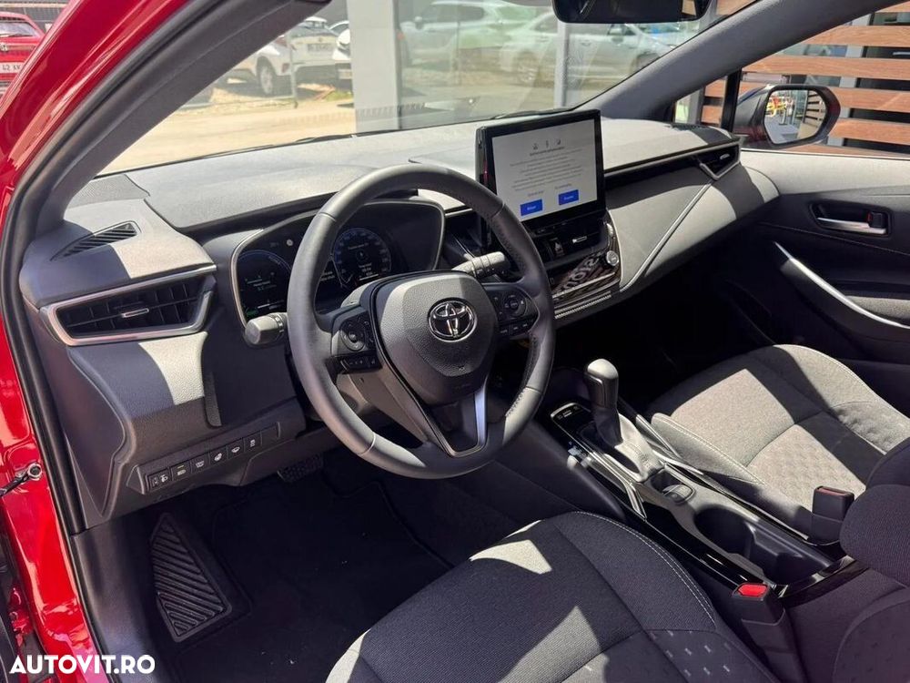 Toyota Corolla - 35