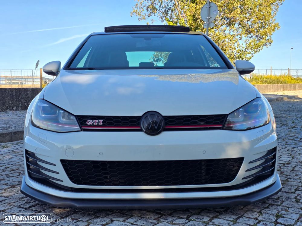 Volkswagen Golf 2013 photo 4