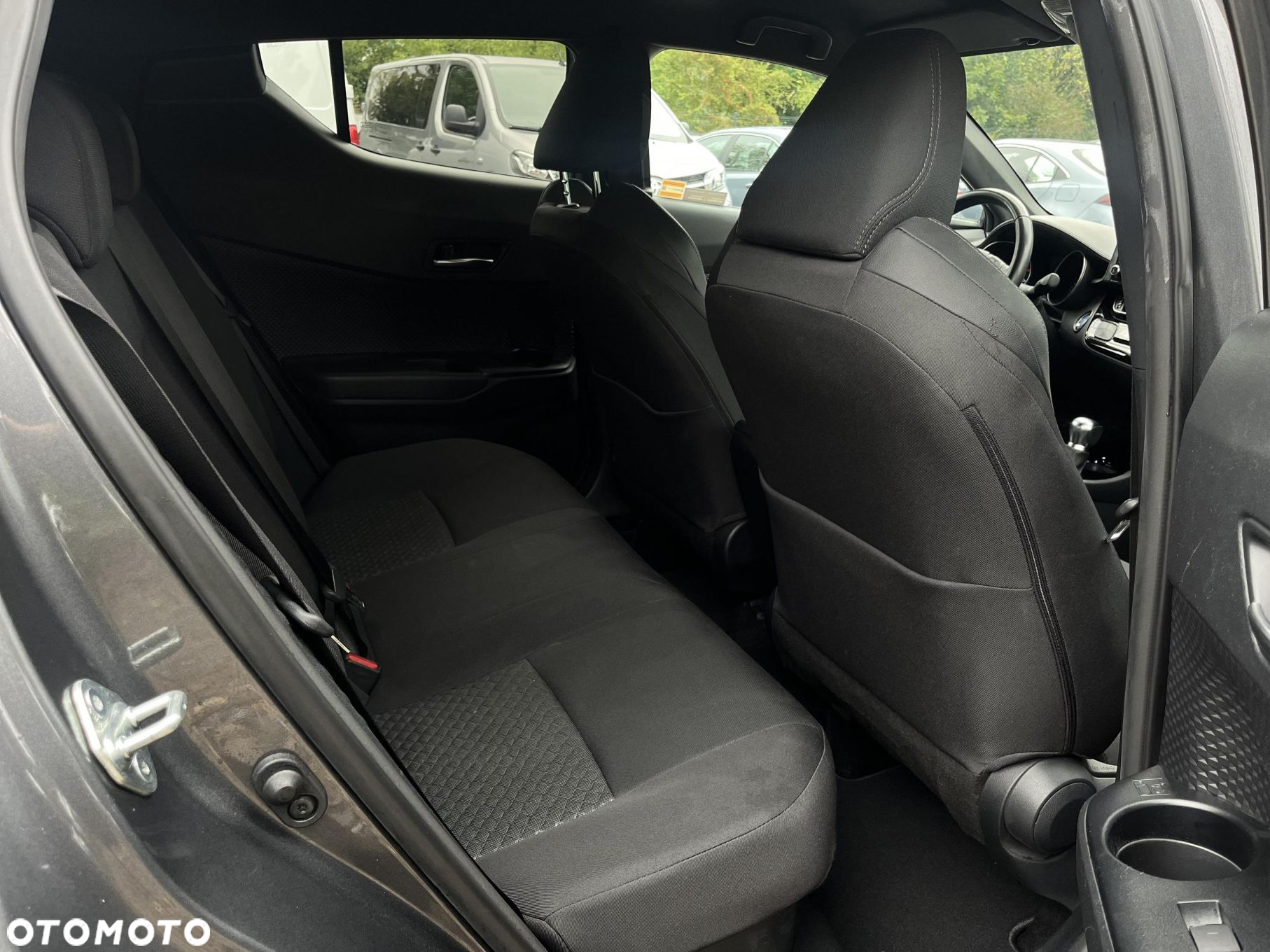 Toyota C-HR 2.0 Hybrid Style - 18