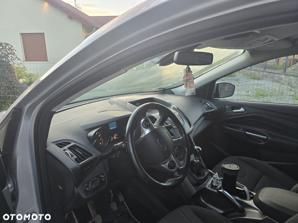 Ford Kuga 1.5 EcoBoost FWD Trend ASS - 6