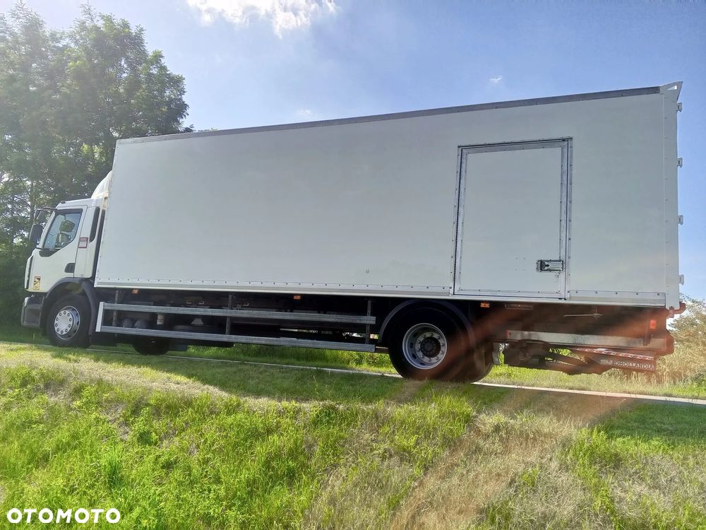 Renault D 19/ WINDA/ŁADOWNOŚĆ 9 TON/ PRZEBIEG SERWIS/ STAN BDB - FRANCJA - 8