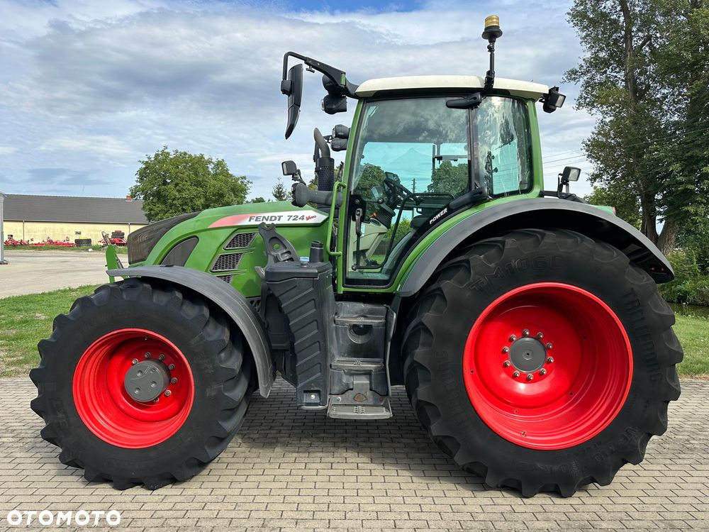 Fendt 724 S4 Vario - 14