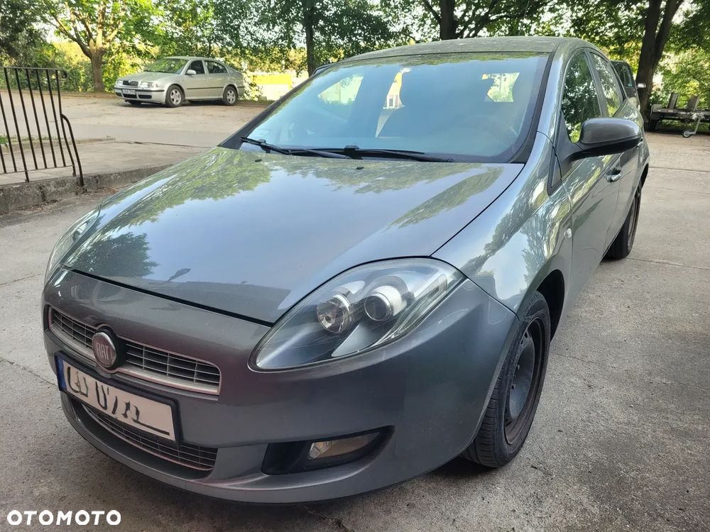 Fiat Bravo 1.9 Multijet Estiva Blue&Me - 1