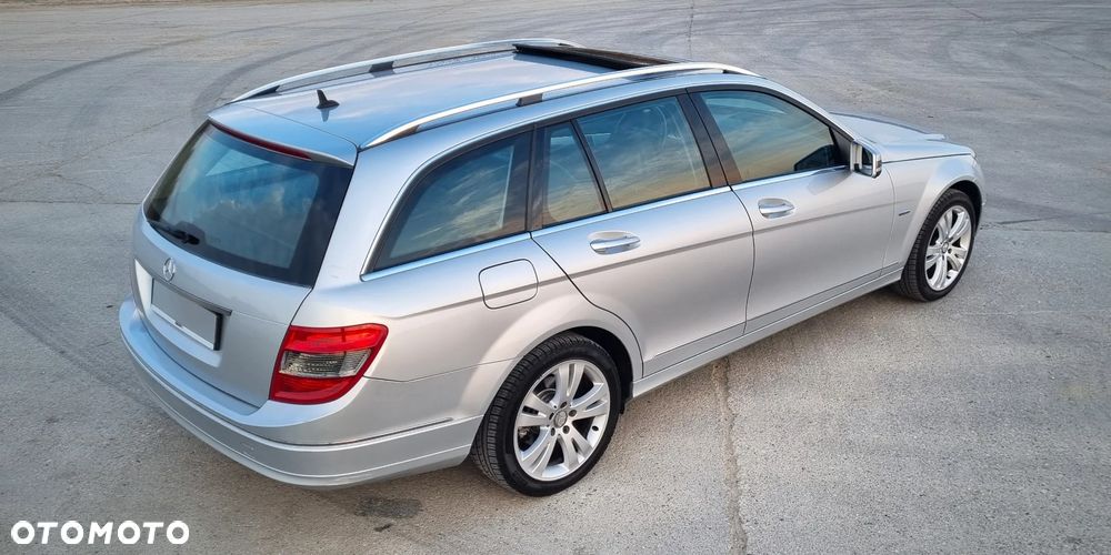 Mercedes-Benz Klasa C 180 Kompressor Automatik BlueEFFICIENCY Avantgarde - 4