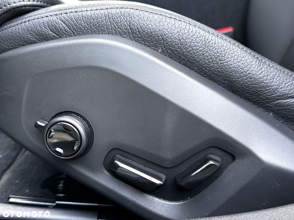 Volvo S90 - 19