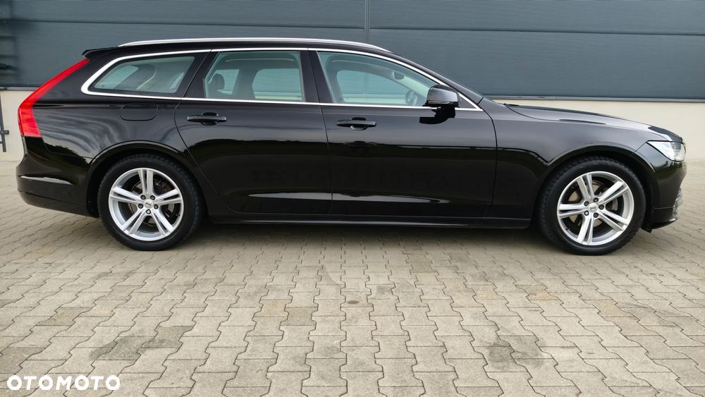 Volvo V90 D4 Geartronic Momentum Pro - 13