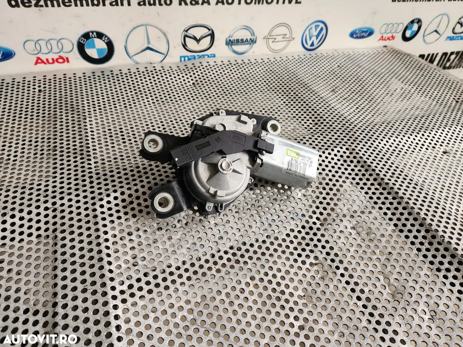 Motoras Stergator Haion Hayon Luneta Ramnge Rover Evogue - Dezmembrari Arad - 3