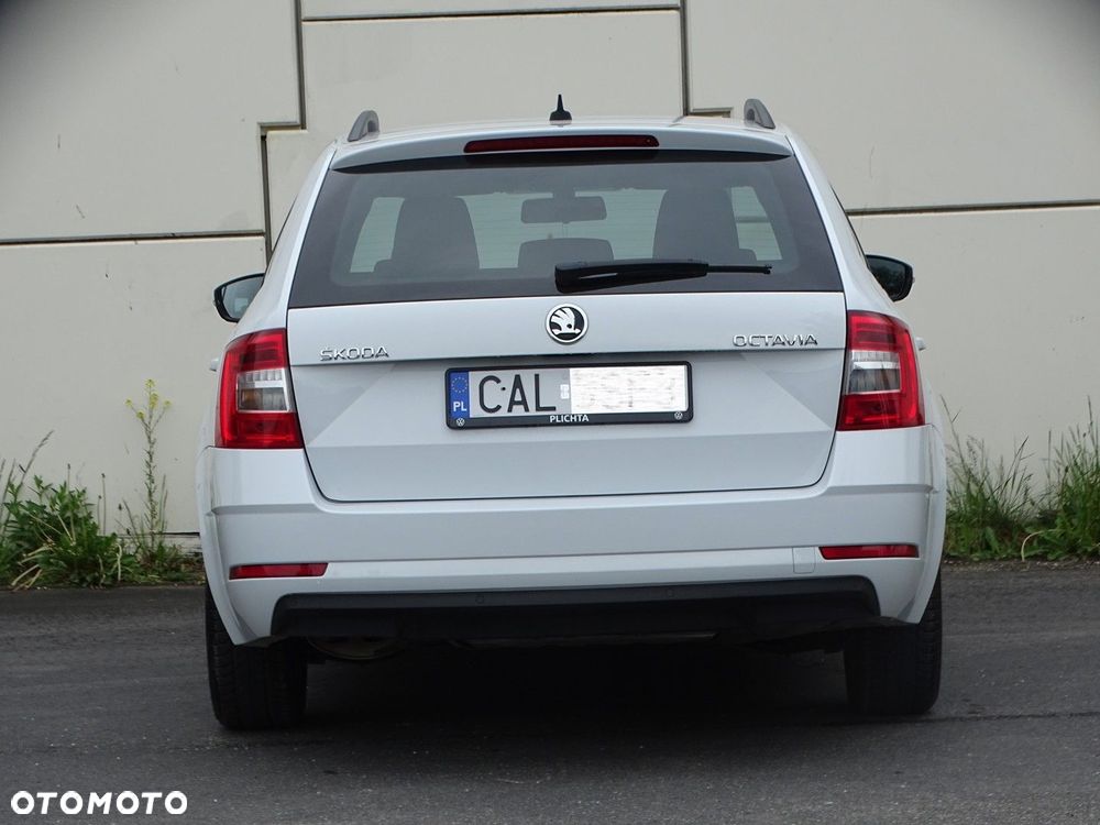 Skoda Octavia - 8