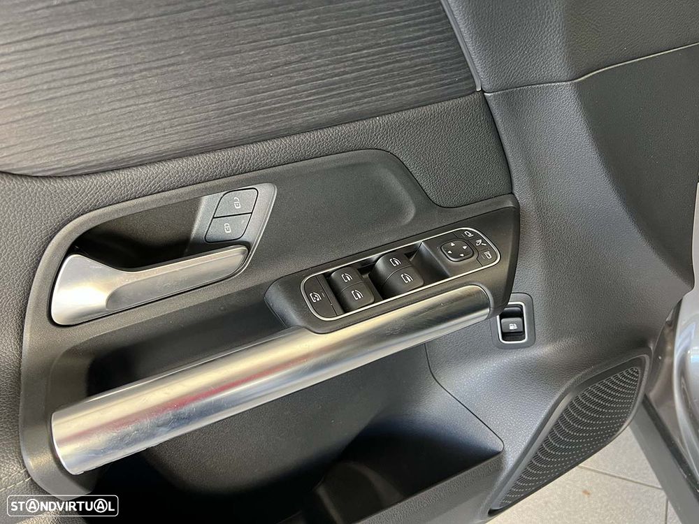Mercedes-Benz GLA 250 e 8G-DCT Style - 21