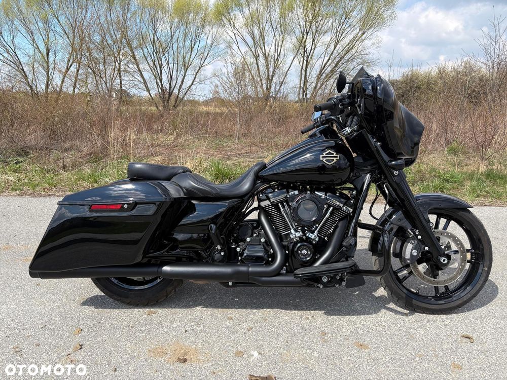 Harley-Davidson Touring Street Glide - 1