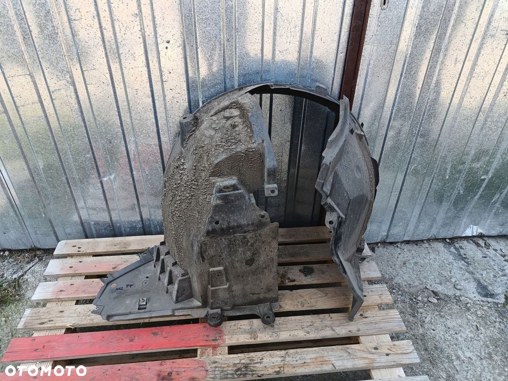 NISSAN QASHQAI II J11 13r- Nadkole prawy przód 63840 4EA0A - 1