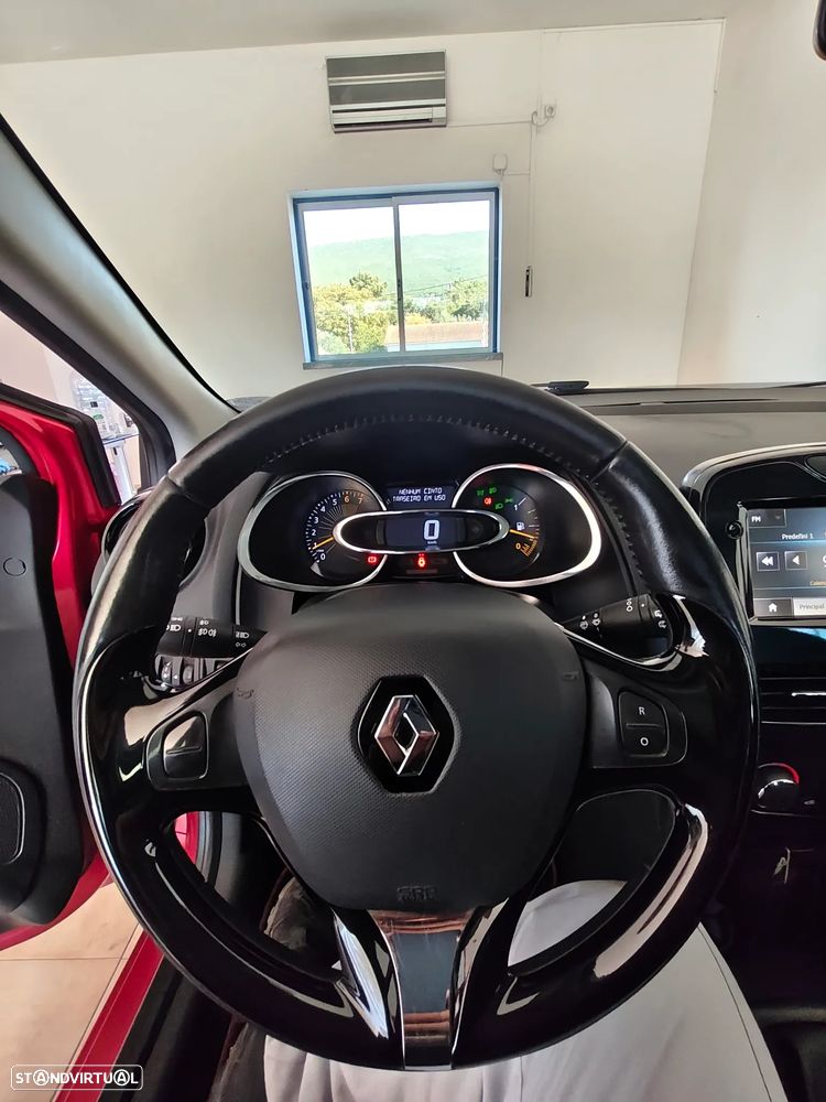 Renault Clio Sport Tourer Energy TCe 90 Start & Stop Expression - 8