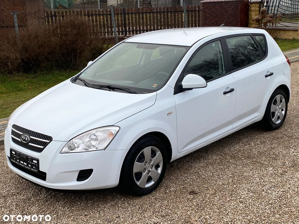 Kia Ceed 1.4 CVVT EX