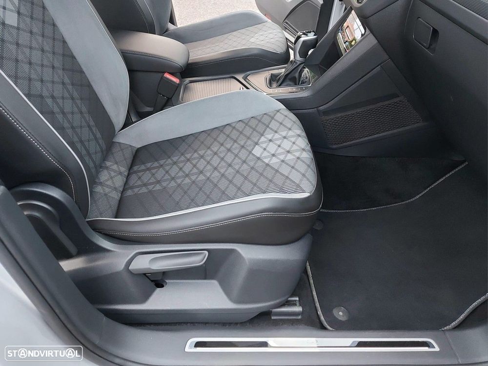 VW Tiguan 1.4 TSI eHybrid R-Line DSG - 29
