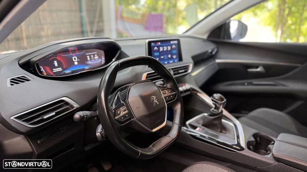 Peugeot 3008 1.2 PureTech Active Pack - 12